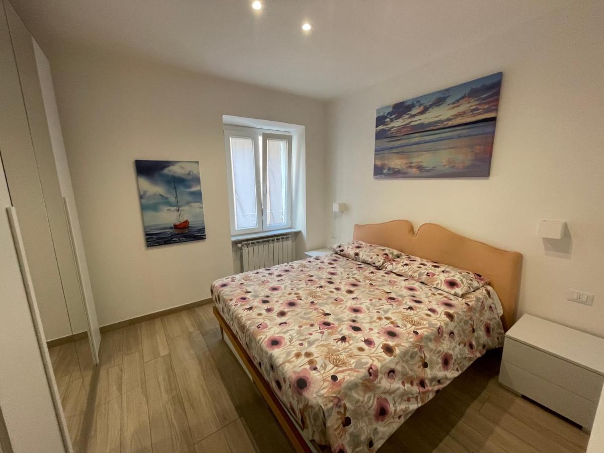 Casa A-Mare Apartment Вараце Екстериор снимка